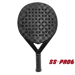 Một cây vợt cầu lông carbon là gì?